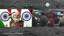 L'India arriva sulla Luna, l'entusiasmo dei tecnici e del premier Modi