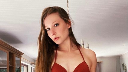 GALA VIDEO - Une candidate de Miss Belgique exclue : elle offrait des photos dénudées pour gagner des votes !