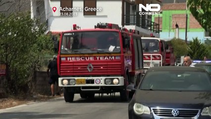 No Comment : les pompiers grecs tentent de sauver un monastère
