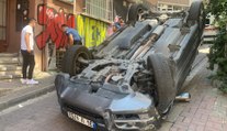 Beşiktaş'ta otomobil takla attı