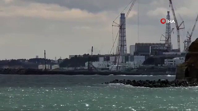 Japonya, Fukuşima'daki radyoaktif atık suyu okyanusa boşaltmaya başladı