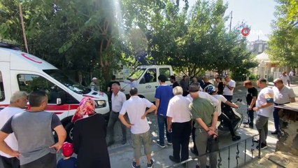 Çorlu'da Budama İşinde Kaza: İşçinin Bacağına Demir Saplandı