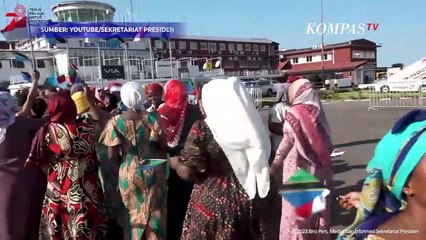 Paspampres Tetap Siaga Penuh Saat Jokowi Lihat Tarian Suku Maasai dan Msewe