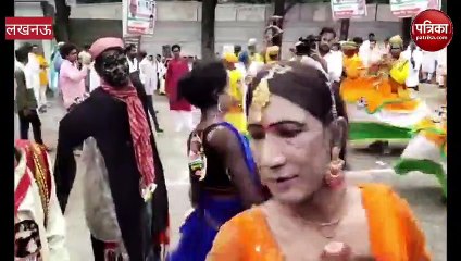 Video : सैकड़ों गाड़ियों के काफिले  साथ पहुंचे से नवनियुक्त प्रदेश अध्यक्ष अजय राय