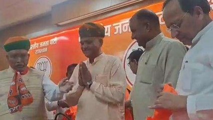 जयपुर: कांग्रेस को फिर झटका! कानून मंत्री की मौजूदगी में एक दर्जन से ज्यादा लोगों ने बीजेपी की ज्वाइन