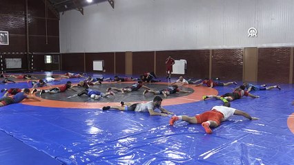 BOLU - Paris Olimpiyatları'nın biletini dünya şampiyonasında almaya hazırlanıyorlar