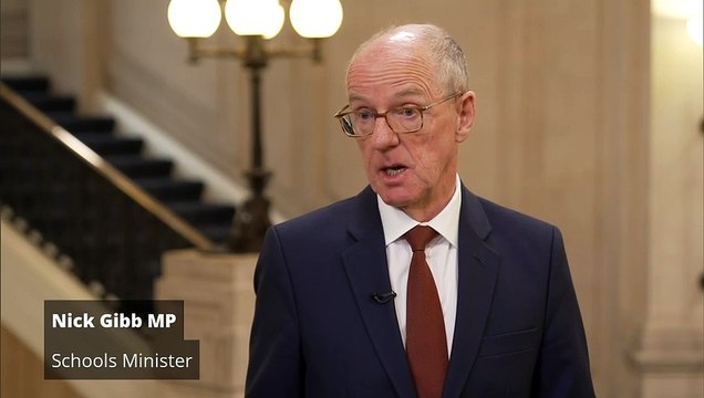 Govt: Asylum level high due to Ukrainian and Afghan refugees