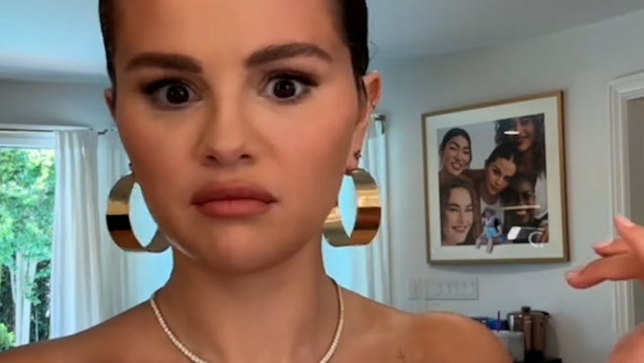 Watch Selena Gomez lip-sync famous Sex and the City line as she promotes new single
