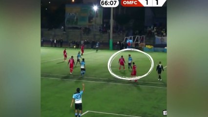 Óscar del Portal pelea con rival en partido de Once Machos