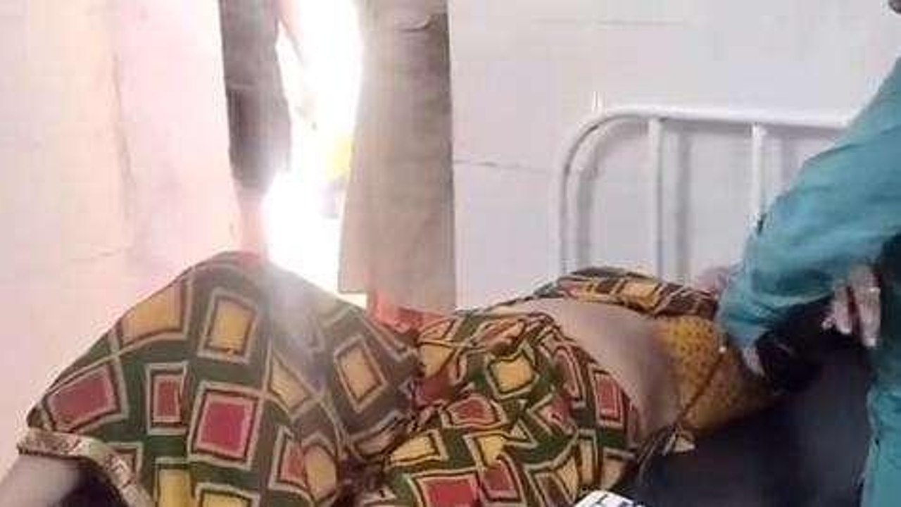 अम्बाह: कुत्ते से टकराई बाइक हुआ गंभीर घायल