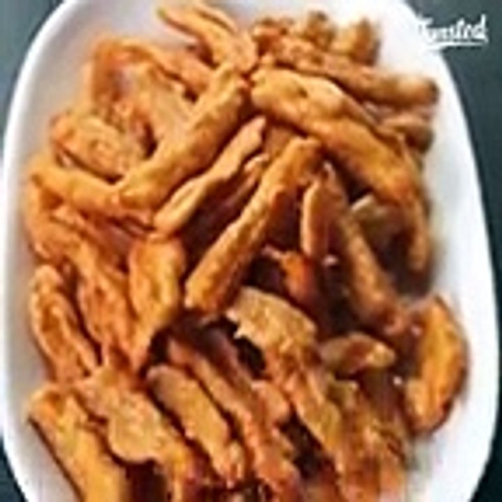 Crispy_Egg_French_Fries_Recipe_|_Easy_Egg_French_Fries_|_Egg_Snacks_Recipe_|_Toasted(144p)
