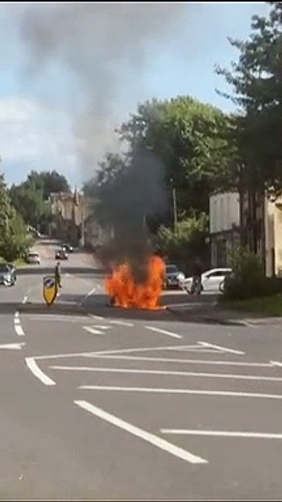 Dramatic footage shows the moment a car went up in flames in Darnall, Sheffield
