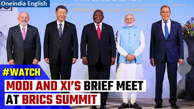 BRICS Summit: PM Modi, President Xi interact briefly at the Summit, shake hands | Oneindia News