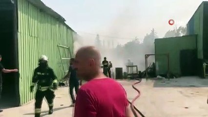 Çerkezköy'de Oto Sanayi Sitesinde Yangın Çıktı