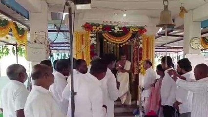 సంగారెడ్డి: శ్రీ పోచమ్మతల్లి ఆలయ వార్షికోత్సవ వేడుకల్లో పాల్గొన్న చింత ప్రభాకర్