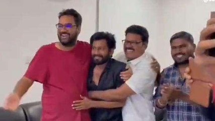 కాకినాడ జిల్లా: ఉప్పెన సినిమాకి జాతీయ అవార్డు.. డైరెక్టర్ బుచ్చిబాబు సంబరాలు