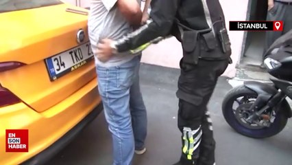 İstanbul'da denetim kaçan taksi şoförü kovalamaca sonucu yakalandı
