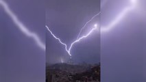 Tormenta eléctrica en Arabia Saudita