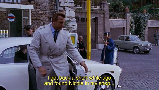 Six femmes pour l'assassin Bande-annonce (EN)