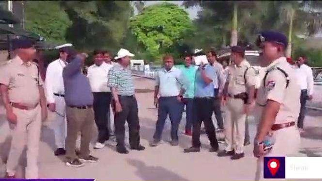 सिवान: पूर्वोत्तर रेलवे के अपर मंडल रेल प्रबंधक ने स्टेशन का किया निरीक्षण, जानिए क्या दिया निर्देश