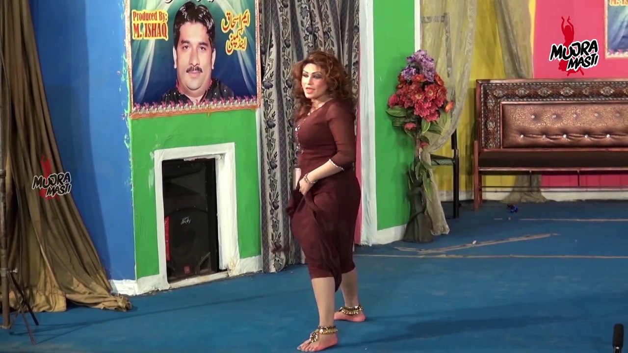 AGG NOTAN NU - 2018 PAKISTANI MUJRA DANCE - MUJRA MASTI - NASEEBO LAL