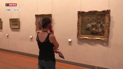 Canicule : à Lyon, chacun recherche de la fraîcheur