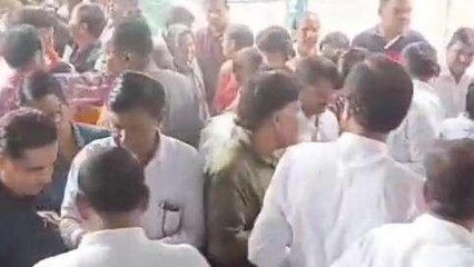 रतलाम: बालाजी की शरण में जिलेभर के पटवारीयों ने सरकार को सद्बुद्धि देने के लिऐ की महाआरती