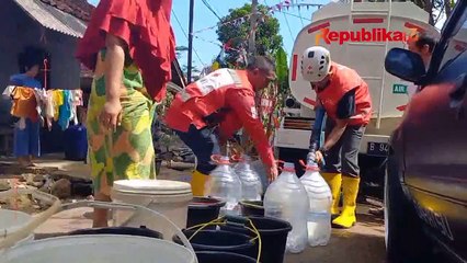 Wilayah Tasikmalaya Alami Kekeringan, Air Bersih Mulai Didistribusikan