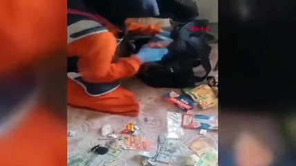 Gaybubet evlerine operasyon! FETÖ şüphelileri pijamalarıyla çatıda yakalandı