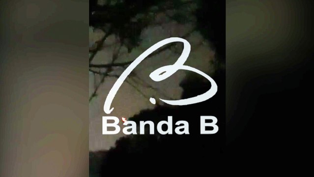 Vídeos: moradores registram 'luz misteriosa' no céu da Grande Curitiba; o que será?