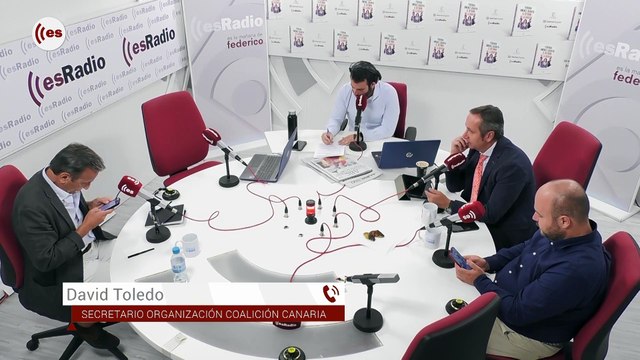 Tertulia de Federico: El PSOE retuerce todos los reglamentos para contentar a sus socios
