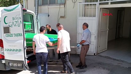 Gaziantep'te Kadın Erkek Arkadaşını Bıçaklayarak Öldürdü