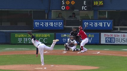 곽빈, 8이닝 무실점...두산 4연승 / YTN