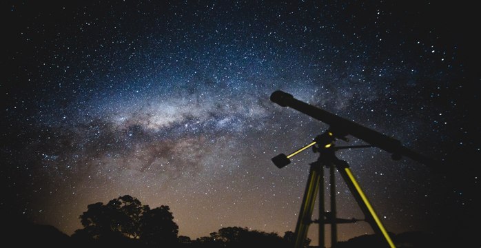 Telescopio espacial de la Nasa James Webb, detectó por primera vez agua en zona de formación de planetas