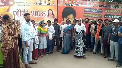 सफाई कर्मचारियों ने भी शुरु की हड़ताल