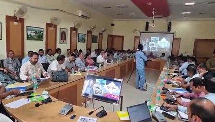 चिकित्सा क्षेत्र में बदलाव के लिए लोगों ने दिए सुझाव