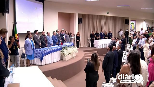 Sessão da Assembleia com a Câmara Municipal homenageia destaques e celebra 160 anos de Cajazeiras