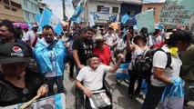 Cientos de guatemaltecos protestan ante Fiscalía por acciones en contra de Arévalo de León (V)