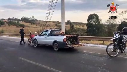 Dois acidentes, em um espaço de 80 metros, complicam trânsito na DF-459