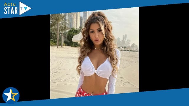 Océane El Himer Fesses bombées et poitrine à l'air, elle s'affiche à moitié nue et scandalise les