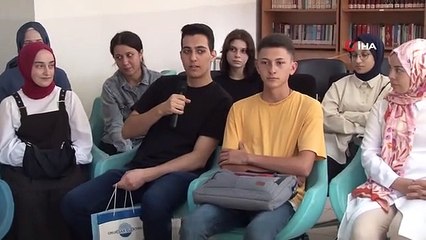 Başkan İsmet Yıldırım, üniversiteyi kazanan öğrencilerle buluştu