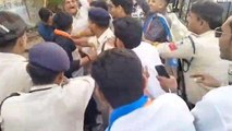 ब्यावरा: पुलिस और कार्यकर्ताओं के बीच हुई झूमा झपटी, CM पुतला दहन से जुड़ा मामला