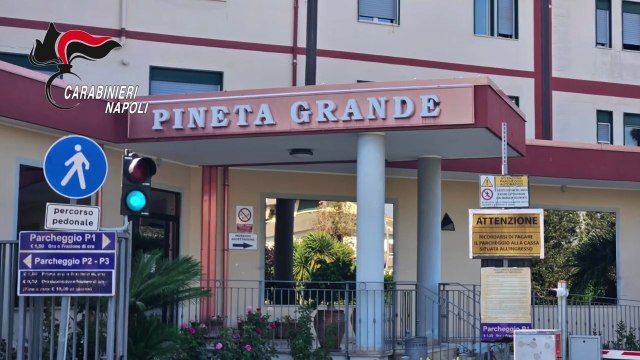 Camorra, arrestati due latitanti a Castel Volturno e Napoli: uno era in clinica, l’altro al ristorante (26.08.23)