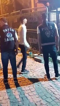 Artık sokaklarda çocuk dilenci kalmayacak diyen Vali Gül, çalışmalarına son sürat devam ediyor