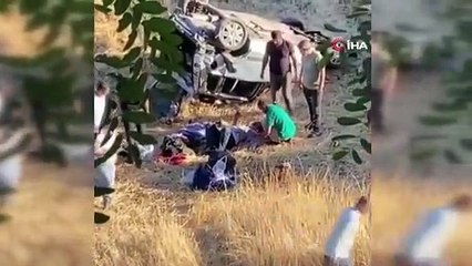 Le véhicule avec le policier et sa famille s'est écrasé sur le terrain : 1 mort, 4 blessés