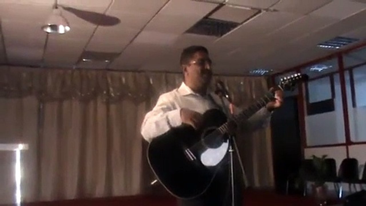 දෙවිඳුන් කොහේදෝ Sinhala Christian Song by Suresh