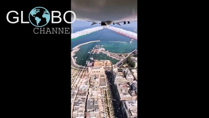 Cameras on acrobatic military aircraft (Pov) - Frecce Tricolori in Bari