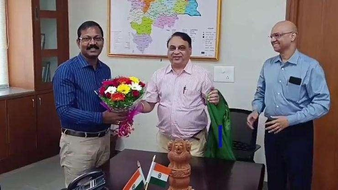 యాదాద్రి: కలెక్టర్‌ను కలిసిన బీబీనగర్ ఎయిమ్స్ డైరెక్టర్.. ఎందుకంటే?