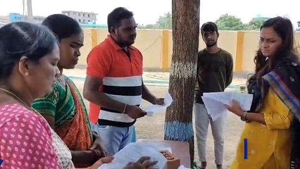 వర్ధన్నపేట: ఓటర్ నమోదు కేంద్రాలను పరిశీలించిన అడిషనల్ కలెక్టర్