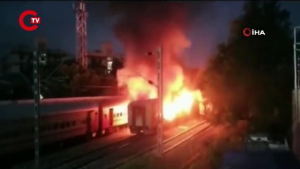 Hindistan'da yolcu treninde yangın: 9 ölü, 20 yaralı